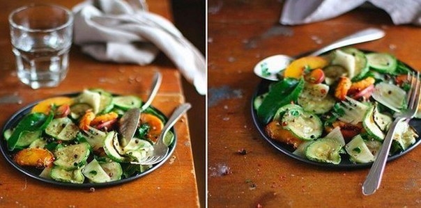 Салат с кабачками, персиками и пармезаном.