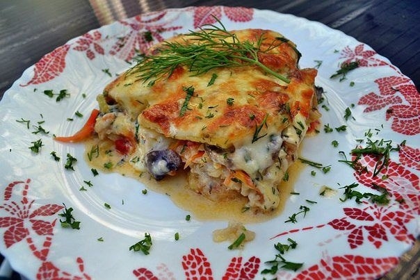 Запеканка с пангасиусом, овощами, в сливочном соусе с сыром Запеканка с пангасиусом, овощами, в сливочном соусе с сыром