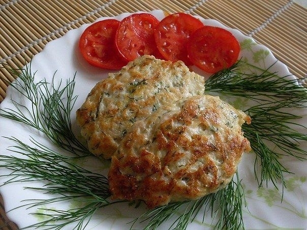 Кабачково-куриные котлетки Кабачково-куриные котлетки