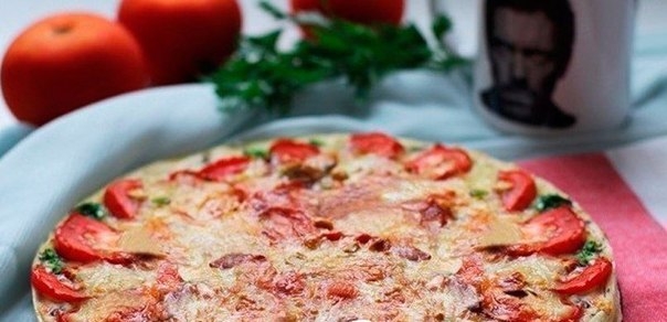 Вегетаринский киш с грибами и помидорами.