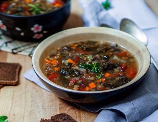 ЛЕГКИЙ СУП ИЗ ЧЕЧЕВИЦЫ