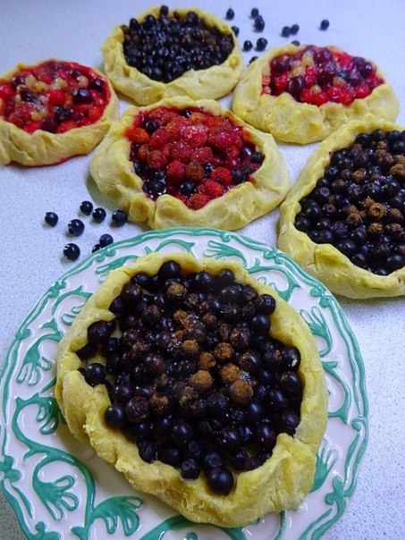 ЯГОДНЫЕ ГАЛЕТЫ