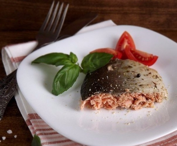 На ужин, предлагаю предлагаю минималистический рецепт ГОРБУШИ, приготовленной в рукаве. Горбуша в ру