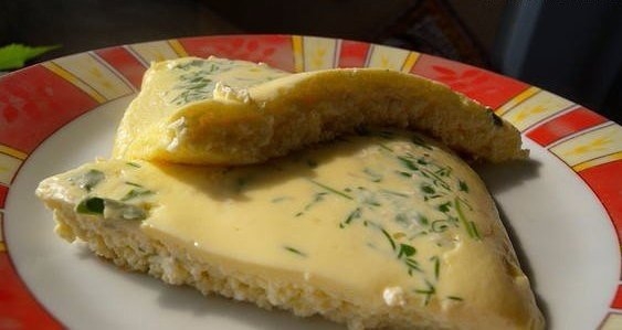 Высокобелковый омлет с творогом.