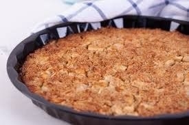 Питательно и невероятно полезно кушать овсяную кашу. А вот если ее еще и запечь с яблоками, получает