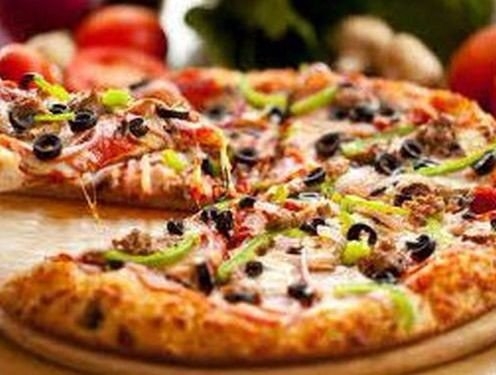 Пикантная пицца всегда кстати! Любят взрослые и дети!