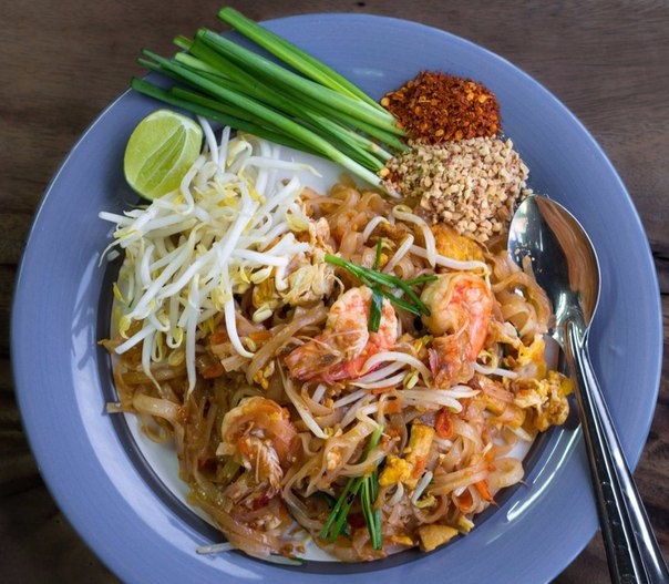 Потрясающе вкусное и сытное блюдо! Сочно, насыщенно, ярко!