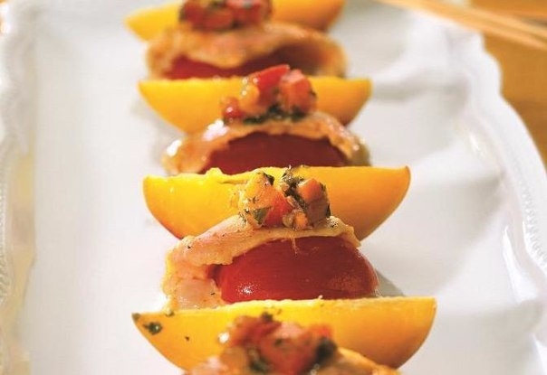 Ароматный сочный цыпленок идеален к вашему столу! Понравится всем без исключения!