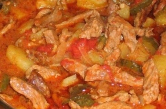 Такое блюдо хорошо подойдет для вечернего приема пищи. Понравится всем гостям!