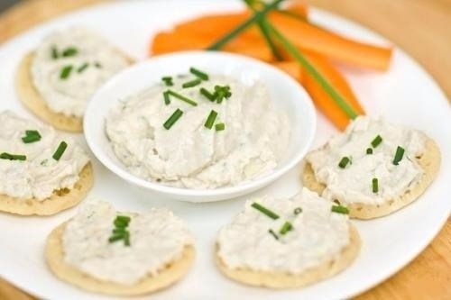 Потрясающе вкусная "намазка" для бутербродиков! Никаких калорий и море удовольствия!