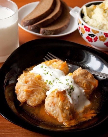 Сочные нежные голубцы порадуют всех гостей! Очень вкусное и питательное блюдо!