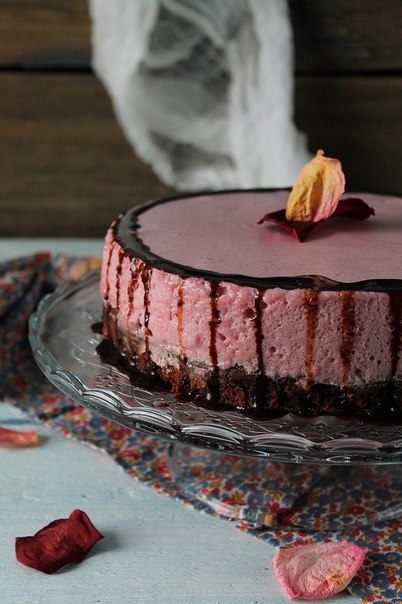 Постный торт-суфле "Вишневое удовольствие" + шоколадная постная глазурь