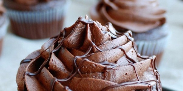 Шоколадные капкейки со вкусом ликера «Бейлиз»