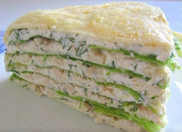 Замечательный закусочный торт из нежной куриной грудки! Гости будут спрашивать рецепт!