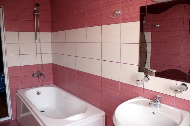 Родители решили сделать в квартире капитальный ремонт, первый за тридцать лет. Зашел разговор о ванной комнате.