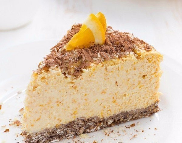 К счастью для вашей талии мы нашли отличный рецепт диетического чизкейка! Кушайте без страха за фигу