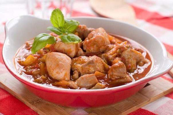 Пикантное блюдо идеально к любому гарниру! Сочное, ароматно и очень вкусное!