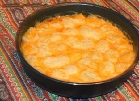 Если вы не любитель кушать пельмени в сухомятку, есть отличный способ приготовить их в сочном соусе!