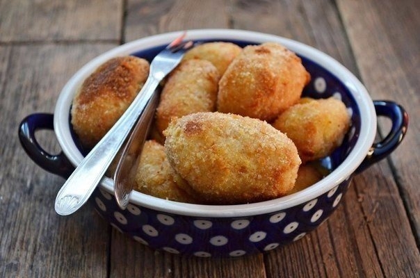 Потрясающие крокеты по совершенно несложному рецепту. Рекомендую приготовить!