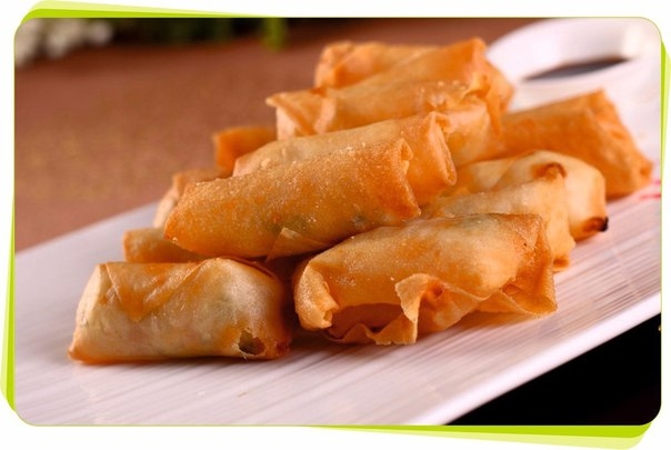 Вкуснейшие хрустящие рулетики с неожиданной начинкой! Такого вы еще не пробовали!