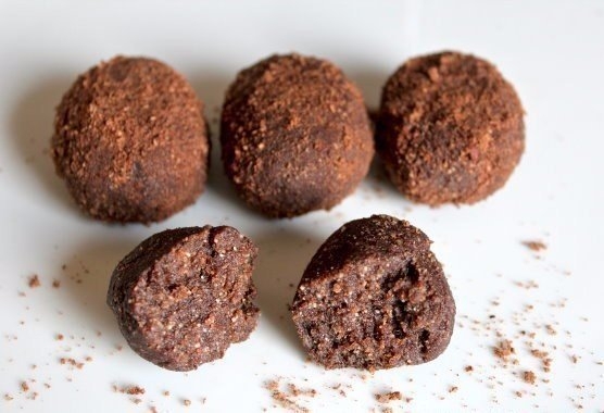 Без сахара и масла можно приготовить всеми любимые пирожные! Вот так чудеса кулинарии!