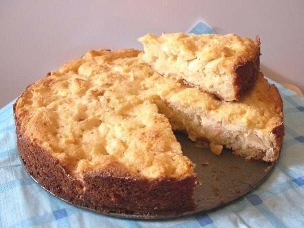 Сытный, ароматный - во всех смыслах приятный! Пирог разлетается "на ура"!