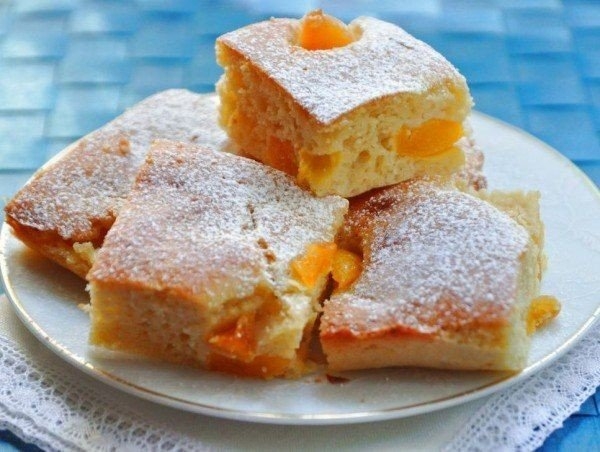 Творожный пирог с карамелизированными абрикосами