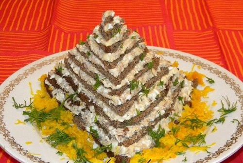 «Египетская пирамида» — закусочный торт