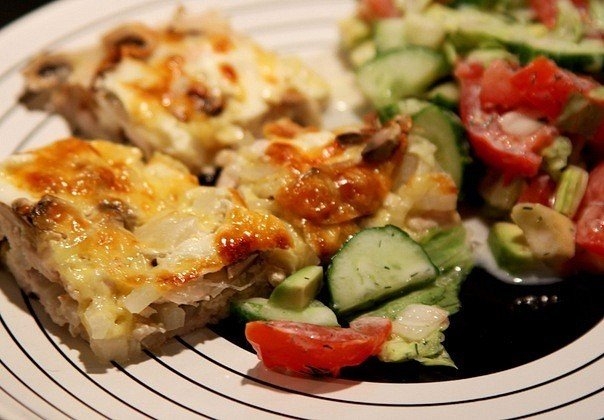 Конечно, из-за сыра такой рецепт не очень диетичен, это я уже так балую себя, добавляя сырок. А вы м