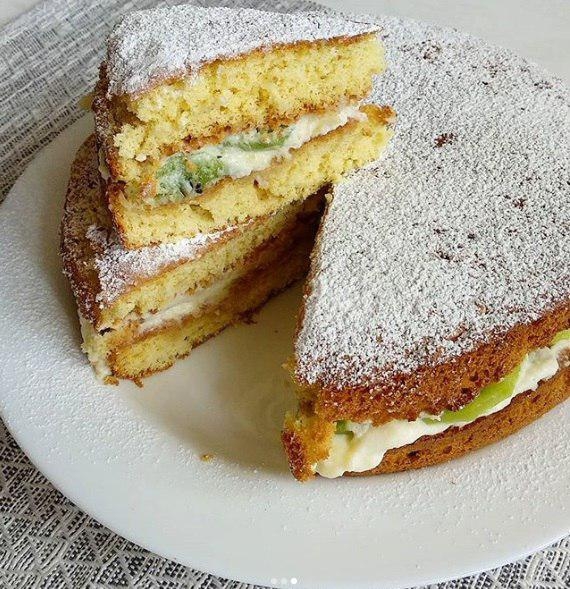 Очень вкусный и легкий тортик за 30 минут!