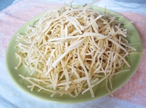 Нет ничего вкуснее домашней лапши! Ни одна магазинная с ней не сравнится!