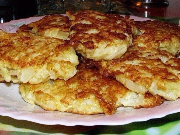 Нежнейшие оладушки из самого диетического продукта - капустки! Кушаем и худеем!