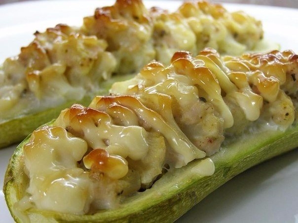 Кабачок &ndash; это не только вкусный, но и очень полезный овощ. В мае все чаще на полках супермаркета мы 