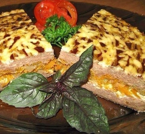 Приготовить великолепный закусочный торт для особенного торжества можно по нашему рецепту! Сохраняйт