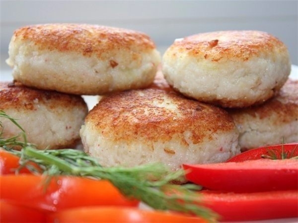 Нежные, мягкие, диетические котлетки из рыбки! Любят взрослые и детки!