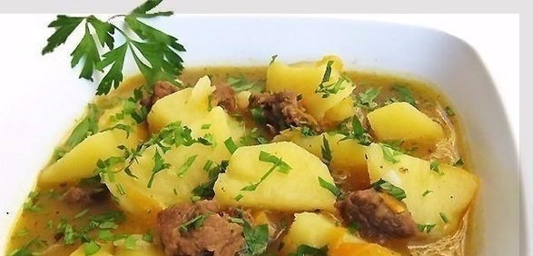 Жаркое - самое лучшее блюдо для семейного застолья! Быстро, сытно и очень вкусно!