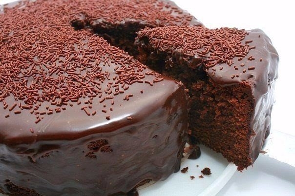 Приближается день рождения? Отличный повод испечь вкусный тортик!