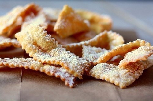 Предлагаем вкусно похрустеть! Хворост готовить будем?