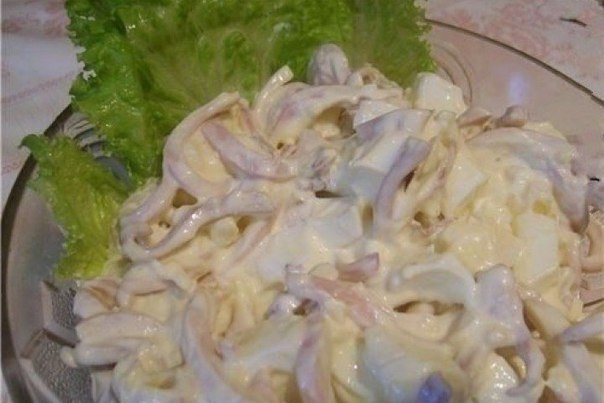Нежный салатик с неповторимым вкусом. Рекомендую приготовить!