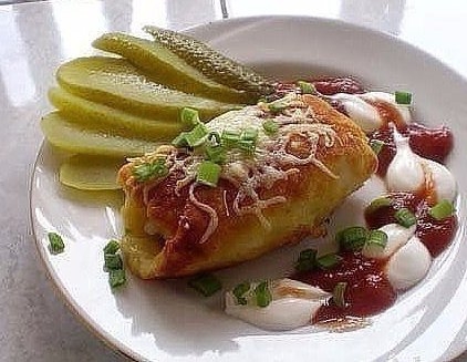 Подружка научила, как красиво можно подать обычную картошку с мясом. Делюсь секретом и с вами!
