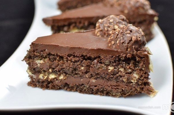 Торт "Ferrero rocher" Торт "Ferrero rocher"