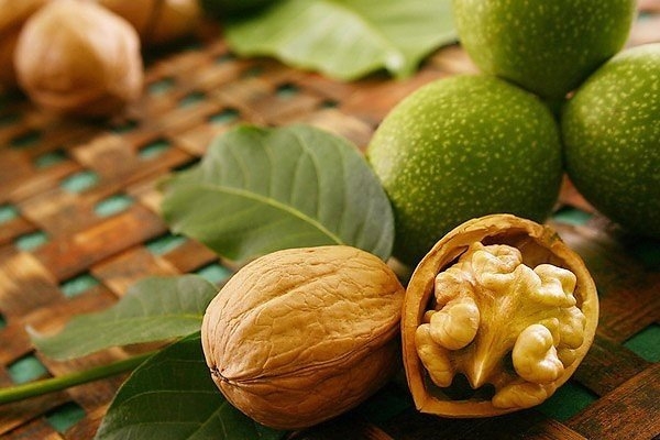 10 причин есть грецкие орехи ежедневно!
