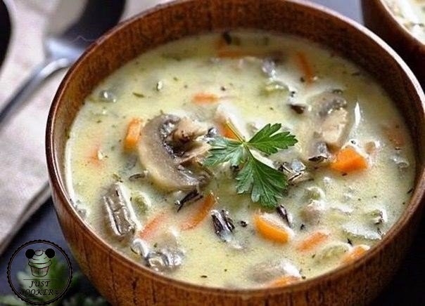 1) Сливочный суп с рисом и грибами