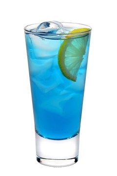 Коктейль «Голубая лагуна» – это один из популярных летних коктейлей. Приятный голубой цвет коктейля, нежный вкус и аромат делает напиток незабываемым.